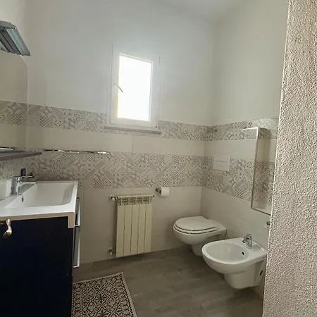 דירה Con Giardino E Posto Auto סיניסקולה